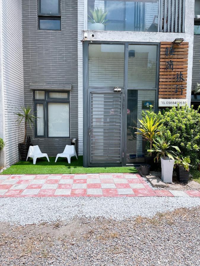 極簡旅行民宿 Simple Travel B&B Wujie Buitenkant foto